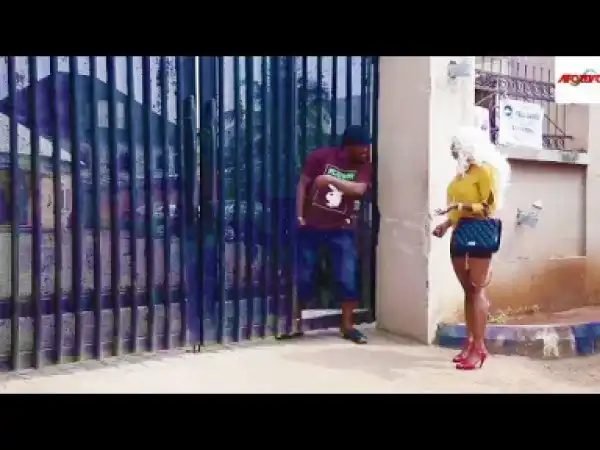 She Insult Me At The Gate Thinking I